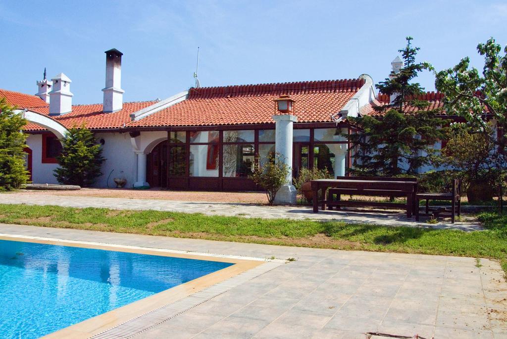 Villafe Catalca Bagian luar foto